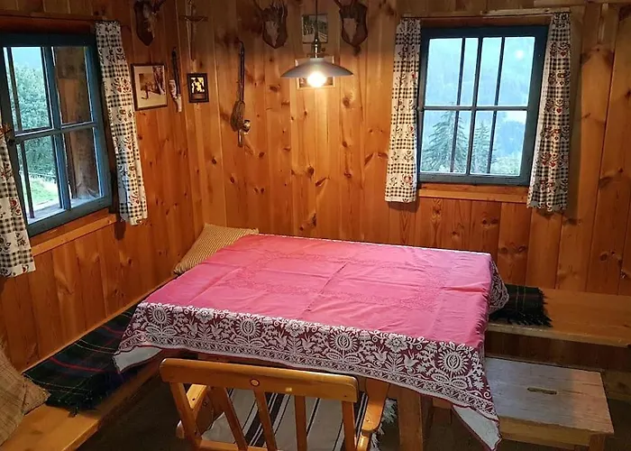 Almhuette Fuer Summer Und Wintersport Hébergement de vacances Pill