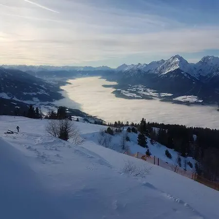 Almhuette Fuer Summer Und Wintersport 別荘